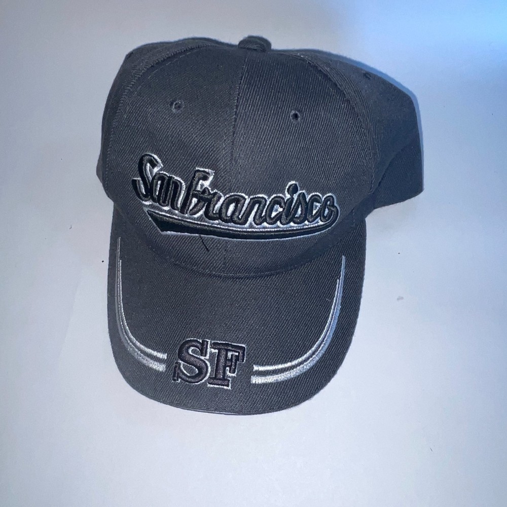 Grey and white San Franciso Lanza USA snapback